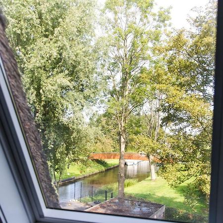 Uitzicht Op De Haven Kollum Exterior foto